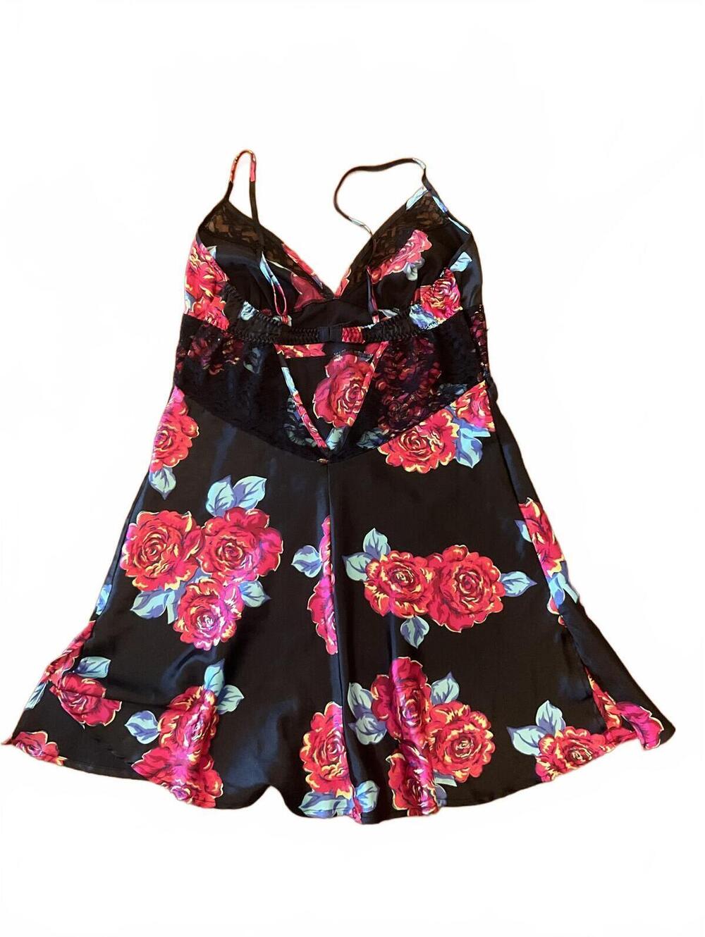 Victorias Secret Black Satin Lace Nightie - Picture 2 of 4
